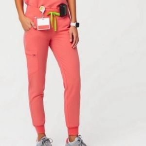 Figs scrubs
